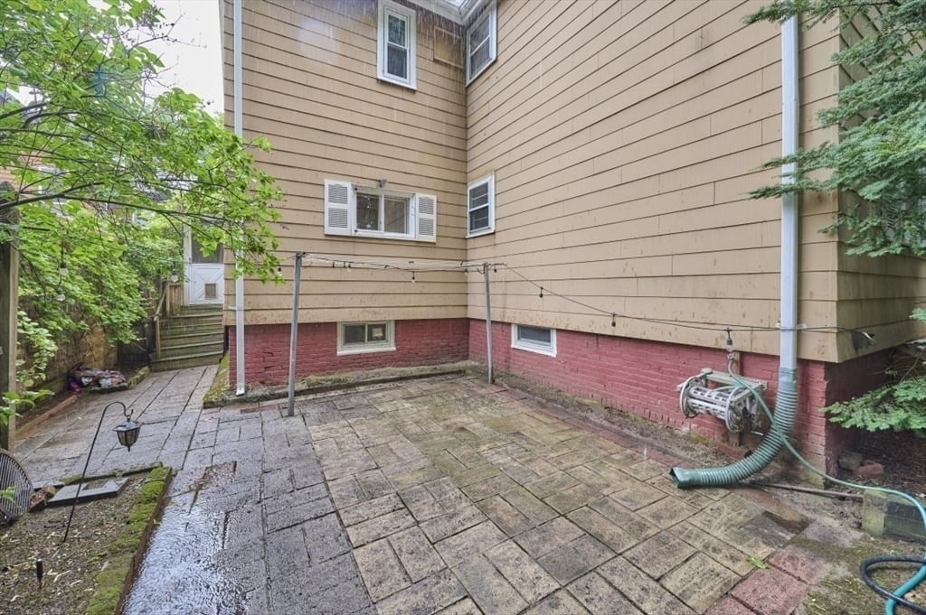 4 Cottage Circle Somerville — Photo 18 of 21