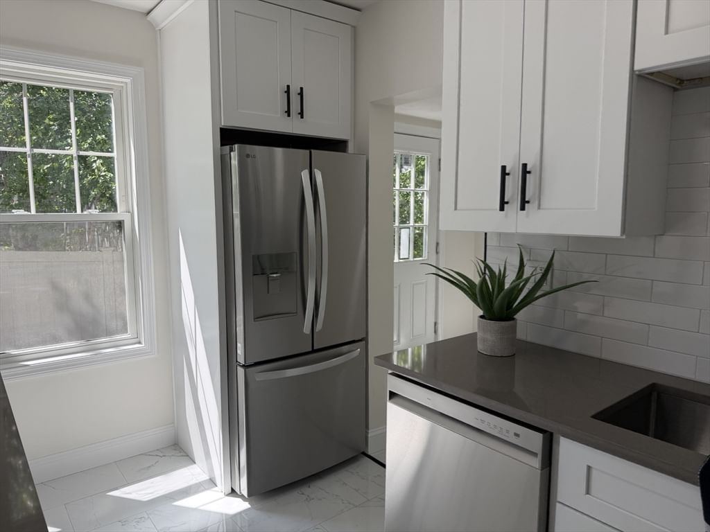 47 Ideal Rd Worcester — Photo 11 of 30
