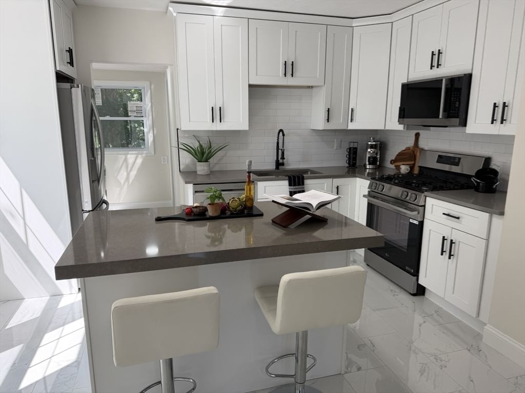 47 Ideal Rd Worcester — Photo 12 of 30