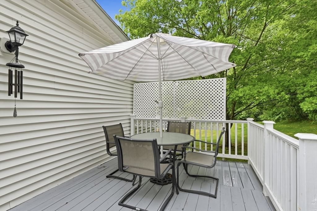 41 Deer Run Brookfield — Photo 18 of 21