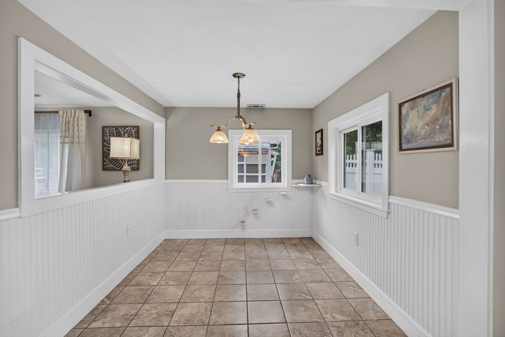 769 Potter Rd Framingham — Photo 8 of 37
