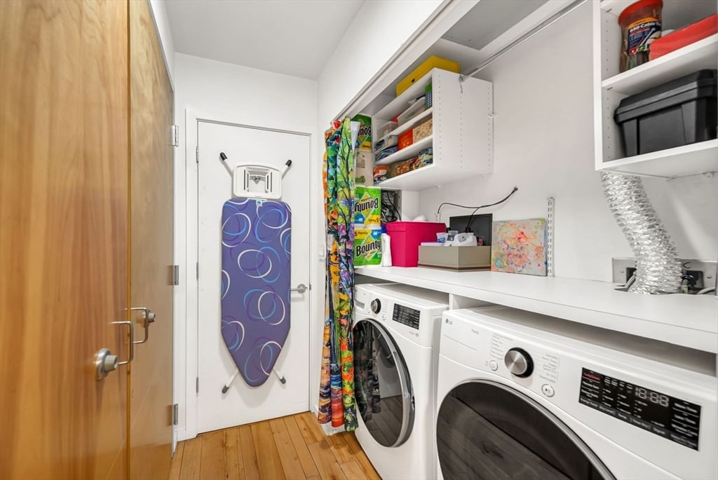 21 Wormwood St #620 Boston — Photo 13 of 32