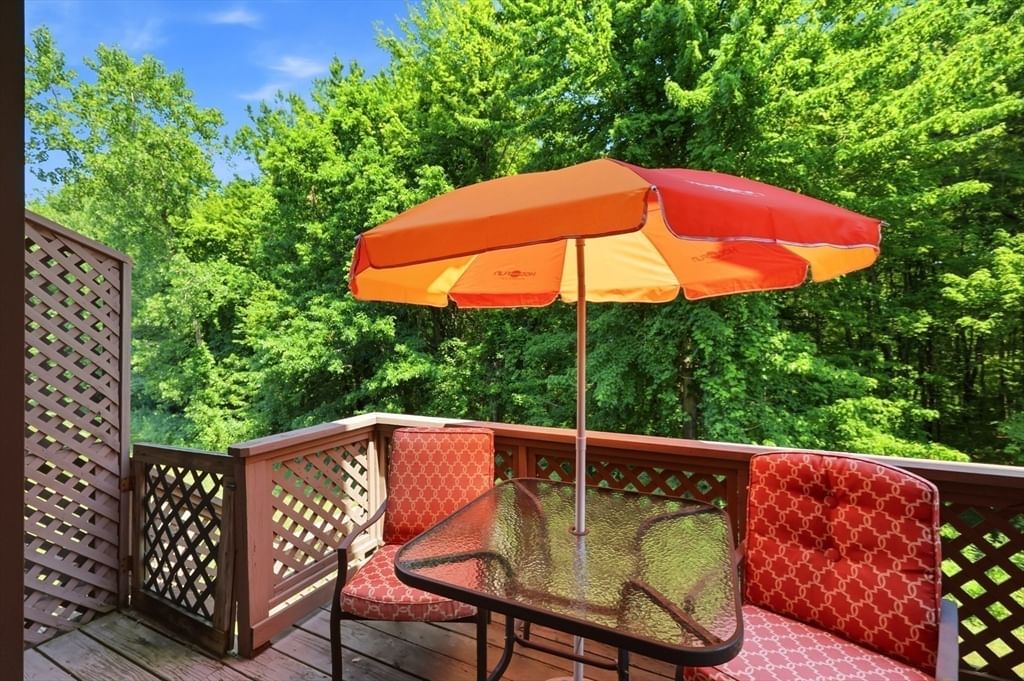 43 Dogwood Ln #43 Agawam — Photo 13 of 28