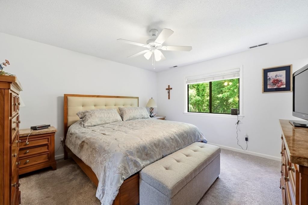 43 Dogwood Ln #43 Agawam — Photo 19 of 28