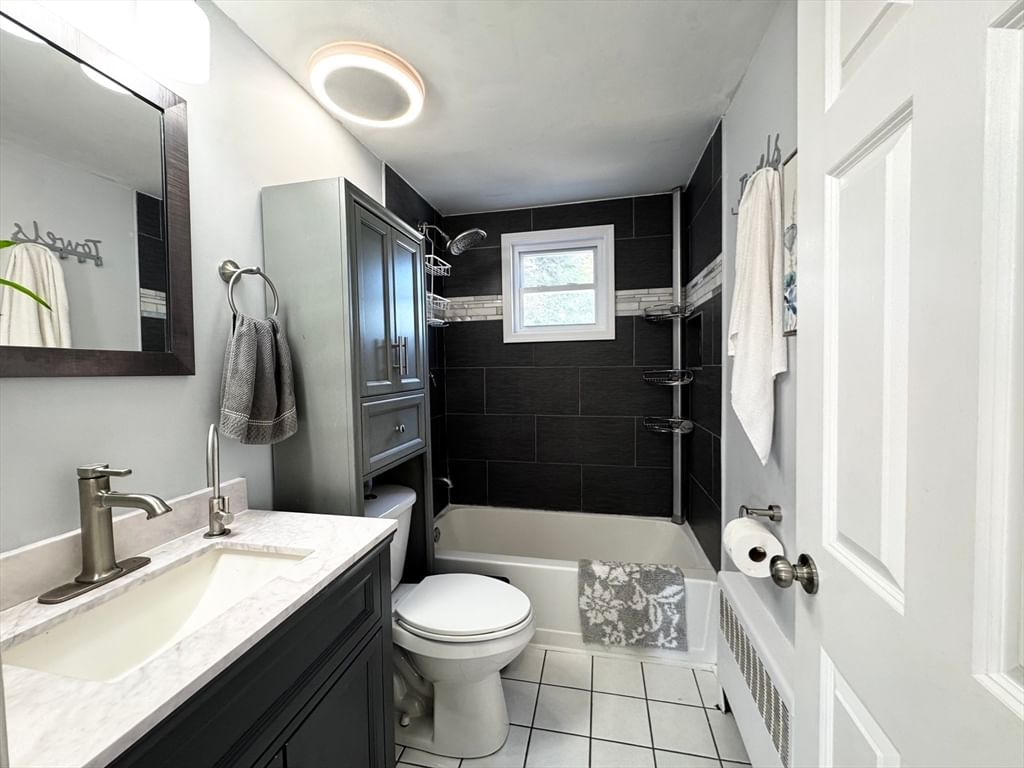 25 Breede Ter Dedham — Photo 13 of 32