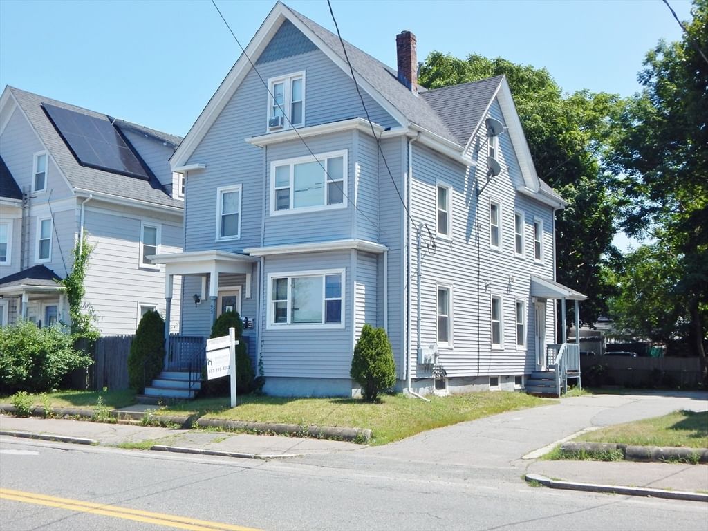 Property at 95 E Ashland St, Brockton, MA 02302