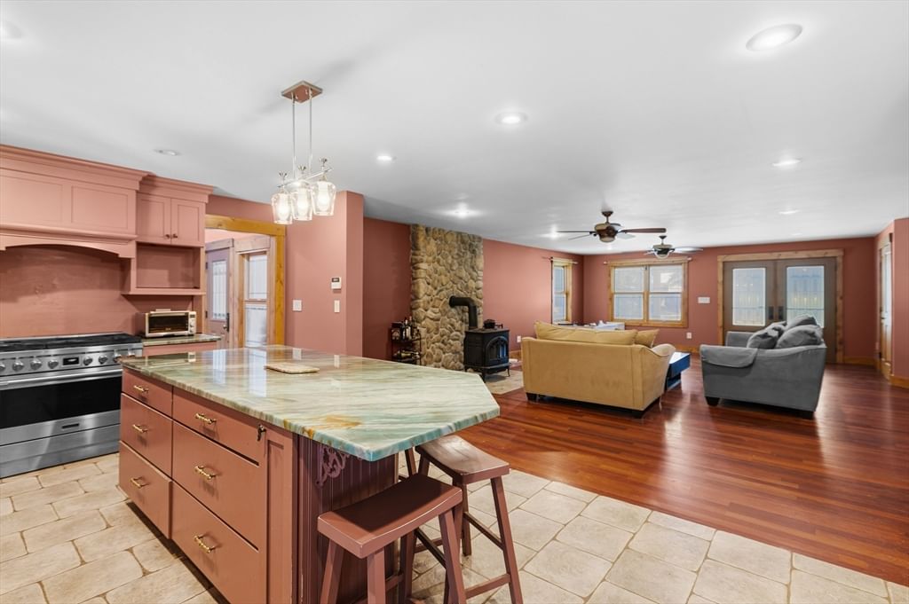 396 Lucy Little Rd, Dartmouth, MA, 396 Lucy Little Rd, Dartmouth, MA Photo #9