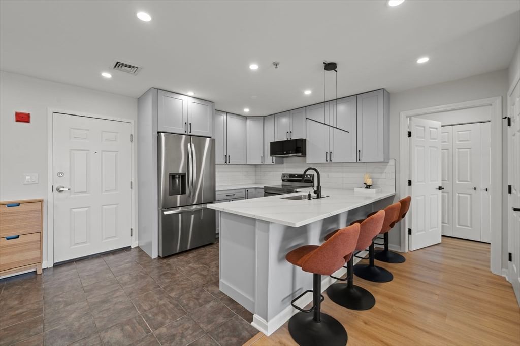 84 Aborn St #2403, Peabody, MA, 84 Aborn St #2403, Peabody, MA Photo #5
