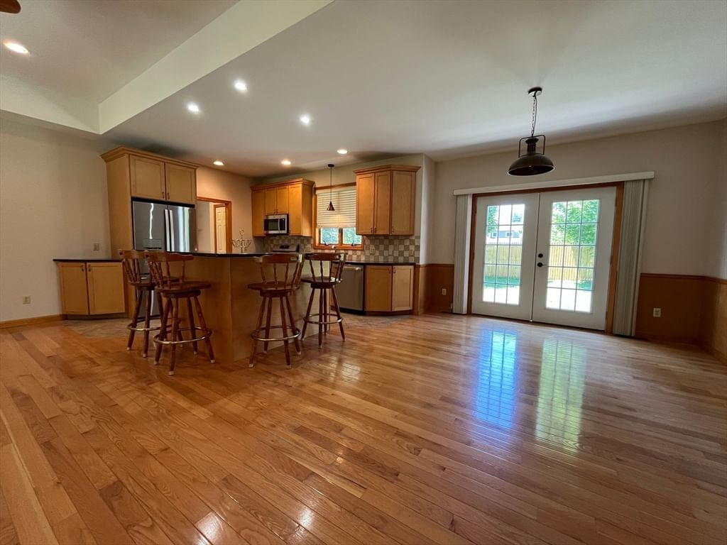 20 Gaspee Street, Chicopee, MA, 20 Gaspee Street, Chicopee, MA Photo #3