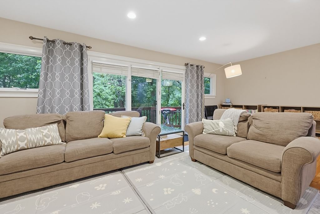 431 Main St #3, Medfield, MA 02052 photo 3