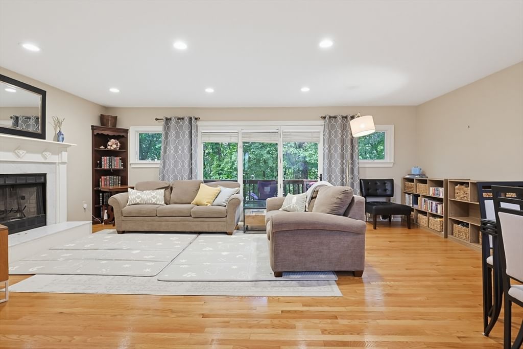 431 Main St #3, Medfield, MA, 431 Main St #3, Medfield, MA Photo #13