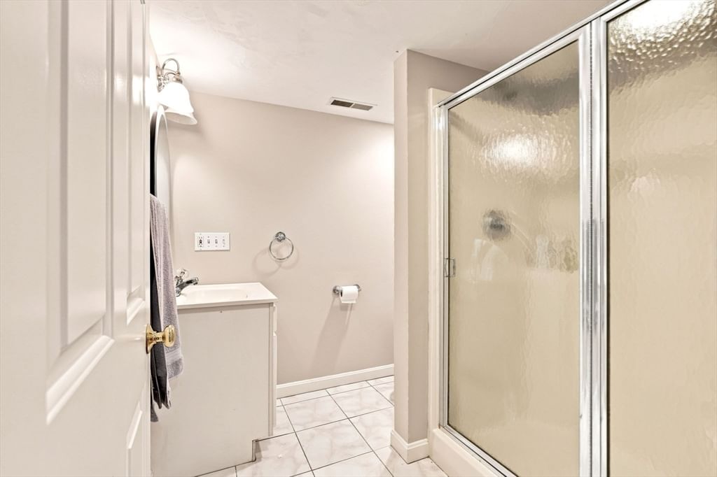 3 Hazelwood Cir Andover — Photo 29 of 42