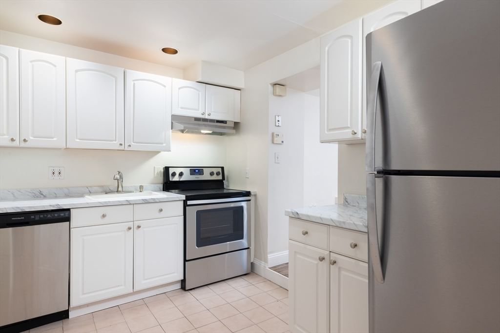 2 Derne Street, Boston, MA, 2 Derne Street, Boston, MA Photo #25