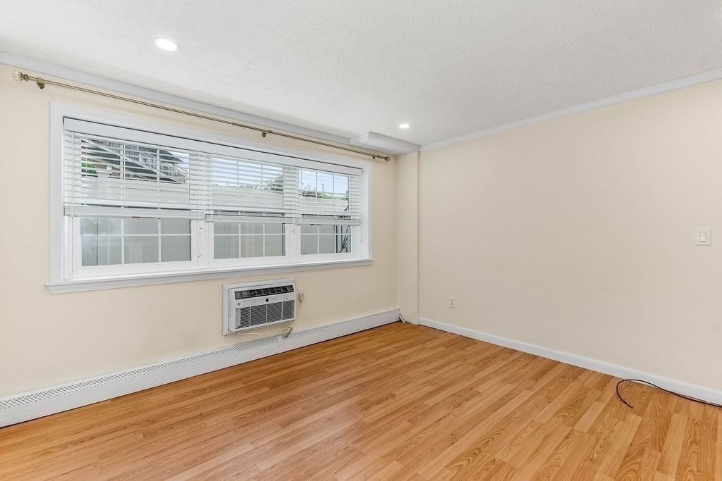 5 Cass St #2, Boston, MA, 5 Cass St #2, Boston, MA Photo #9