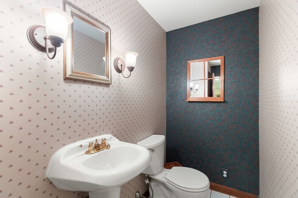 1 Dawes Rd, Lexington, MA, 1 Dawes Rd, Lexington, MA Photo #17