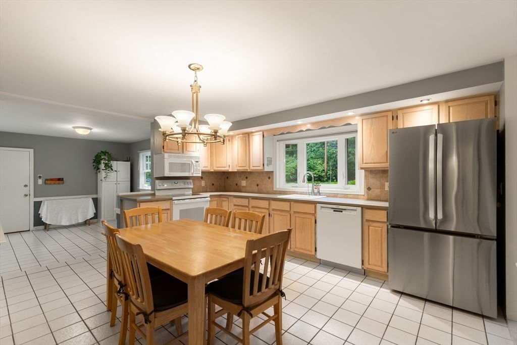 1 Dawes Rd, Lexington, MA, 1 Dawes Rd, Lexington, MA Photo #4