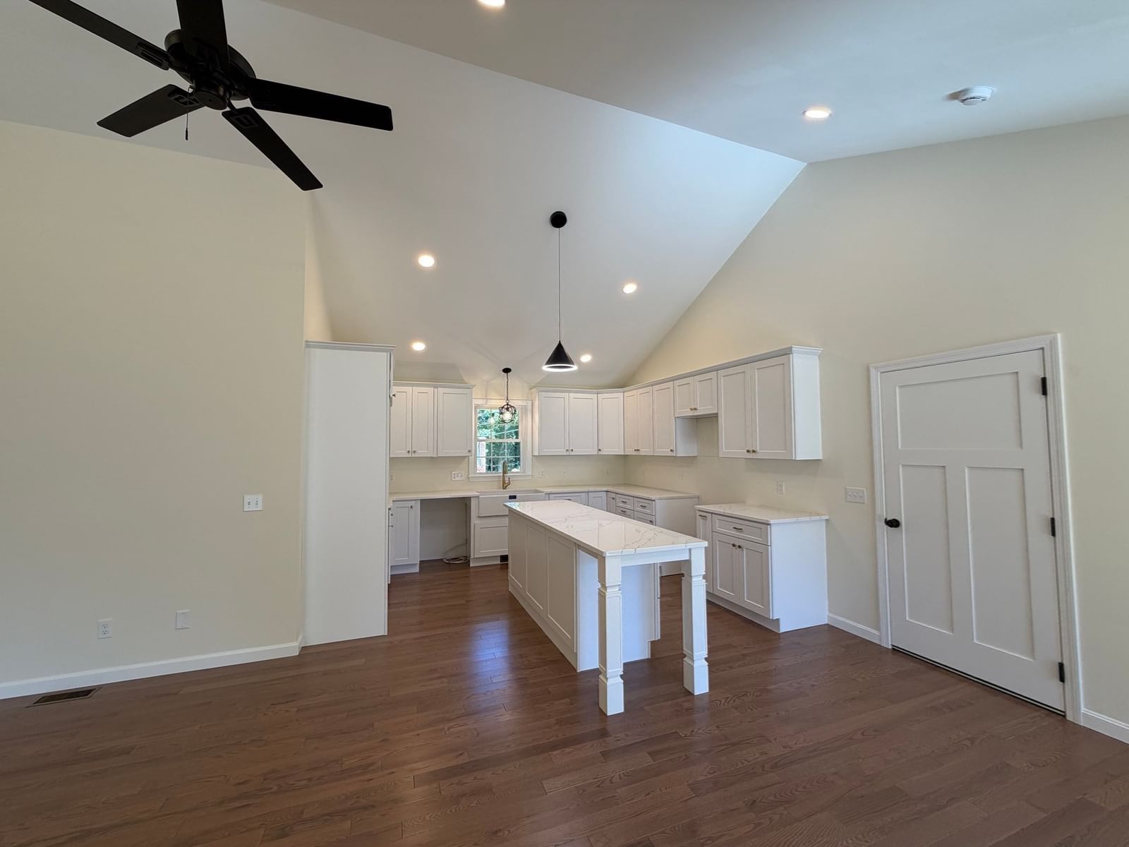 20 Highland Ave West Boylston — Photo 6 of 37