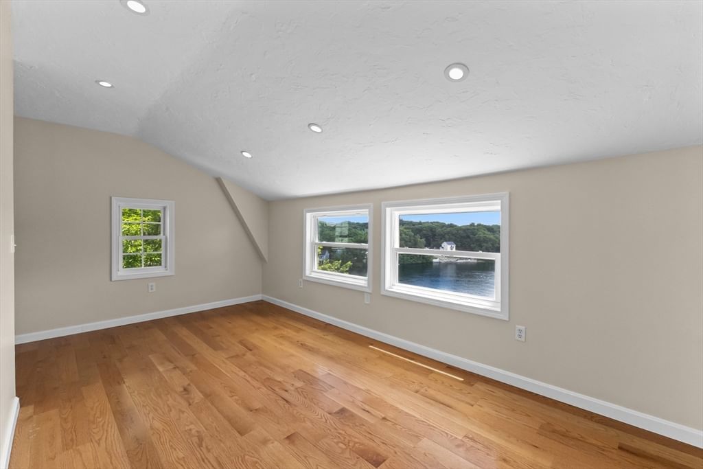 20-B Oakland Ave, Shrewsbury, MA Photo #15