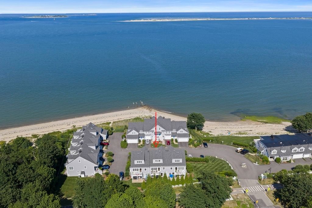 Photo of 60 Robbins Road, Plymouth, MA