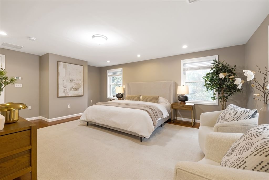 22 Bracebridge Road Newton — Photo 14 of 39