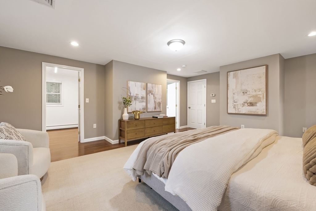 22 Bracebridge Road Newton — Photo 15 of 39
