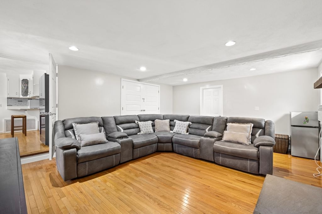 35 Perkins Quincy — Photo 12 of 29
