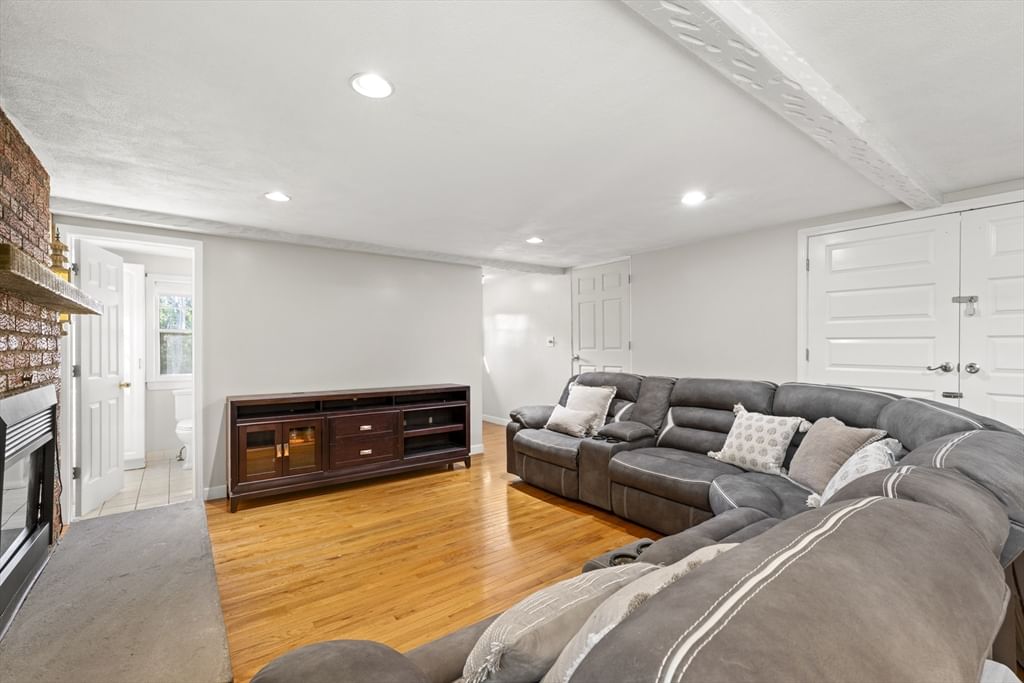35 Perkins Quincy — Photo 13 of 29