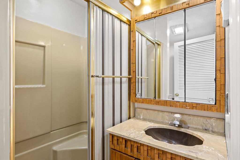 35 Perkins Quincy — Photo 17 of 29
