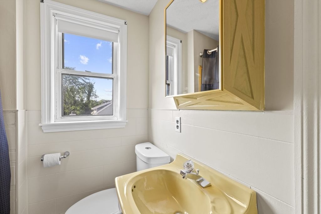 35 Perkins Quincy — Photo 21 of 29