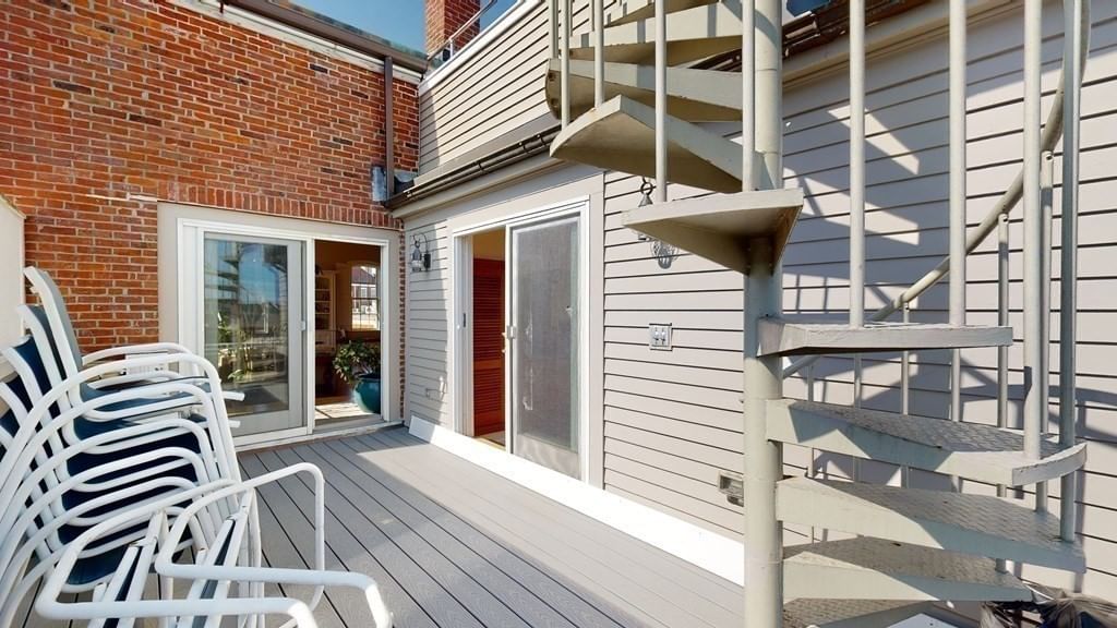 39 State St #4, Newburyport, MA Photo #36