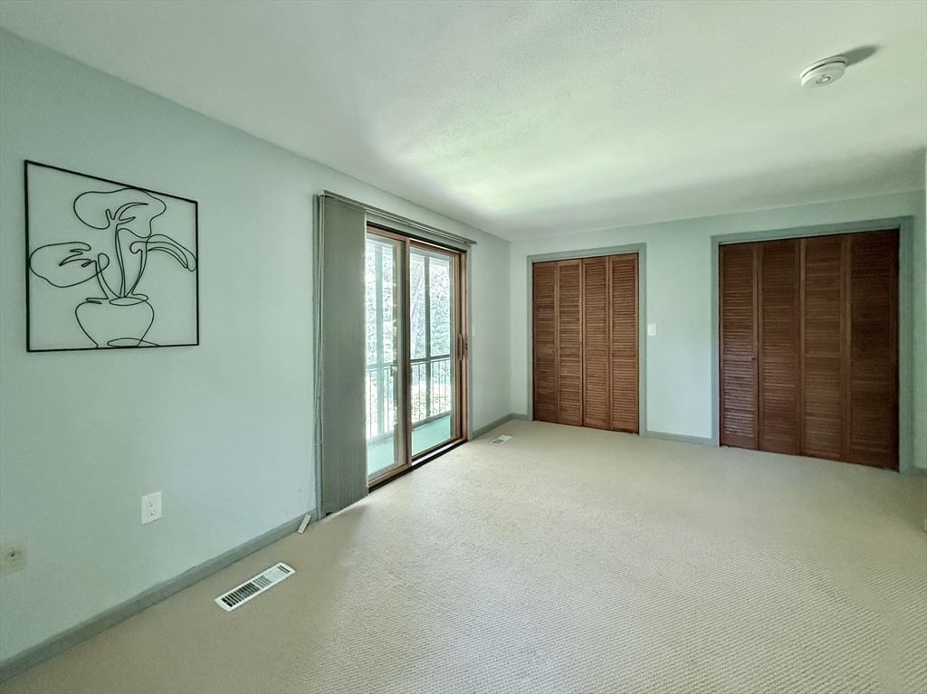 162 Prospect Ave #7 Northampton — Photo 14 of 22