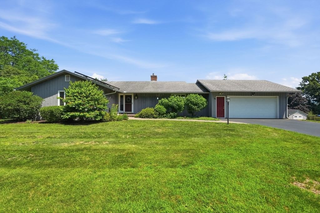 Property at 54 Sawmill Plain Rd, Deerfield, MA 01373