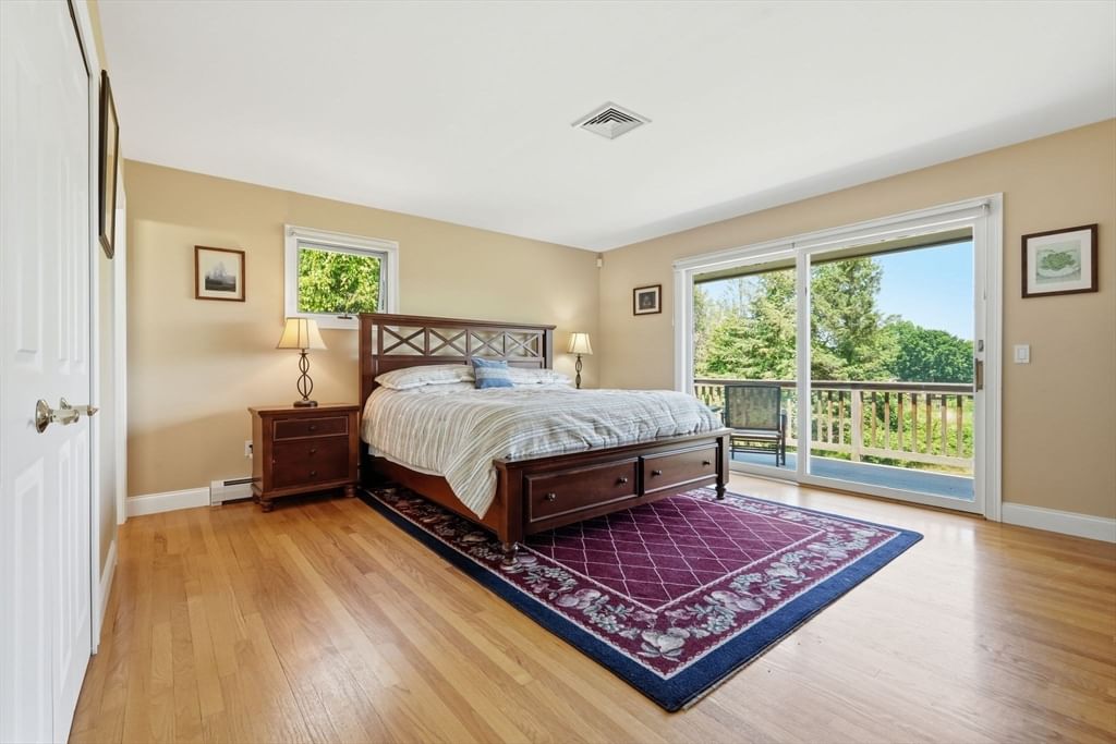 54 Sawmill Plain Rd, Deerfield, MA 01373 photo 3
