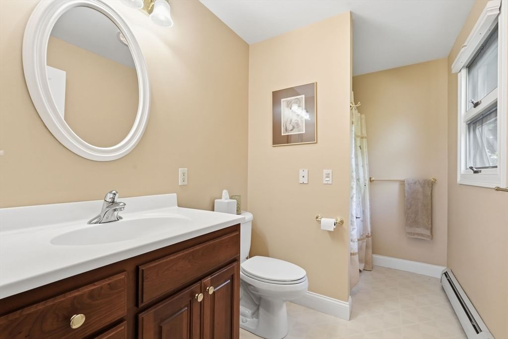 54 Sawmill Plain Rd, Deerfield, MA 01373 photo 4