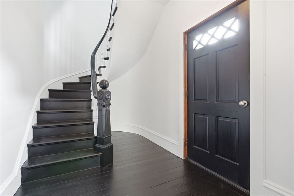 34 Danforth St, Fall River, MA Photo #12