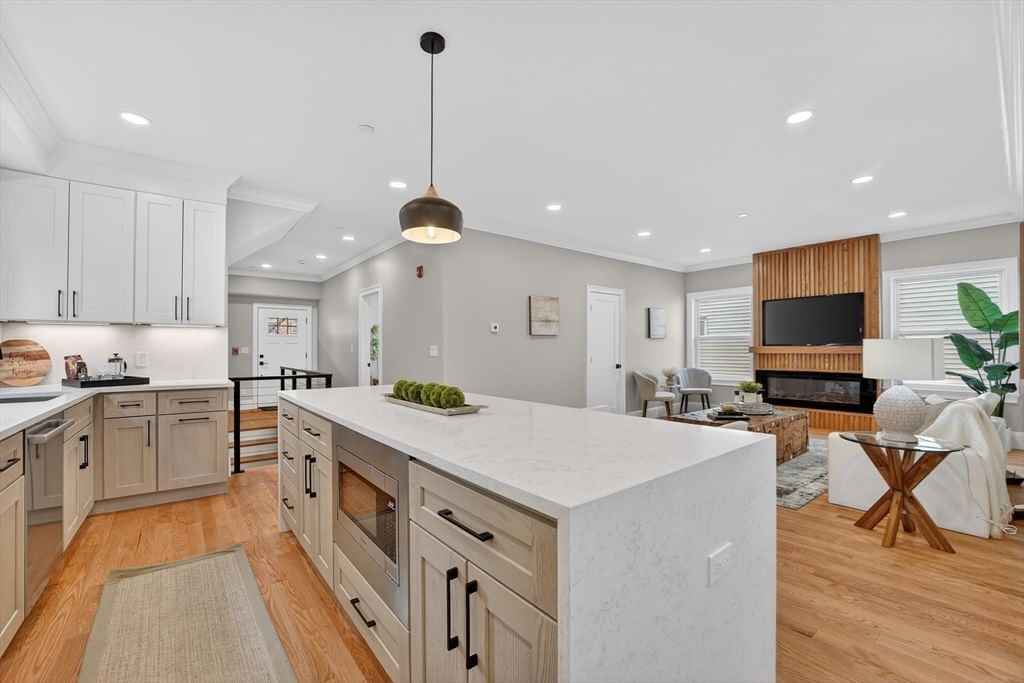 29-1 Prichard Ave #1, Somerville, MA Photo #13