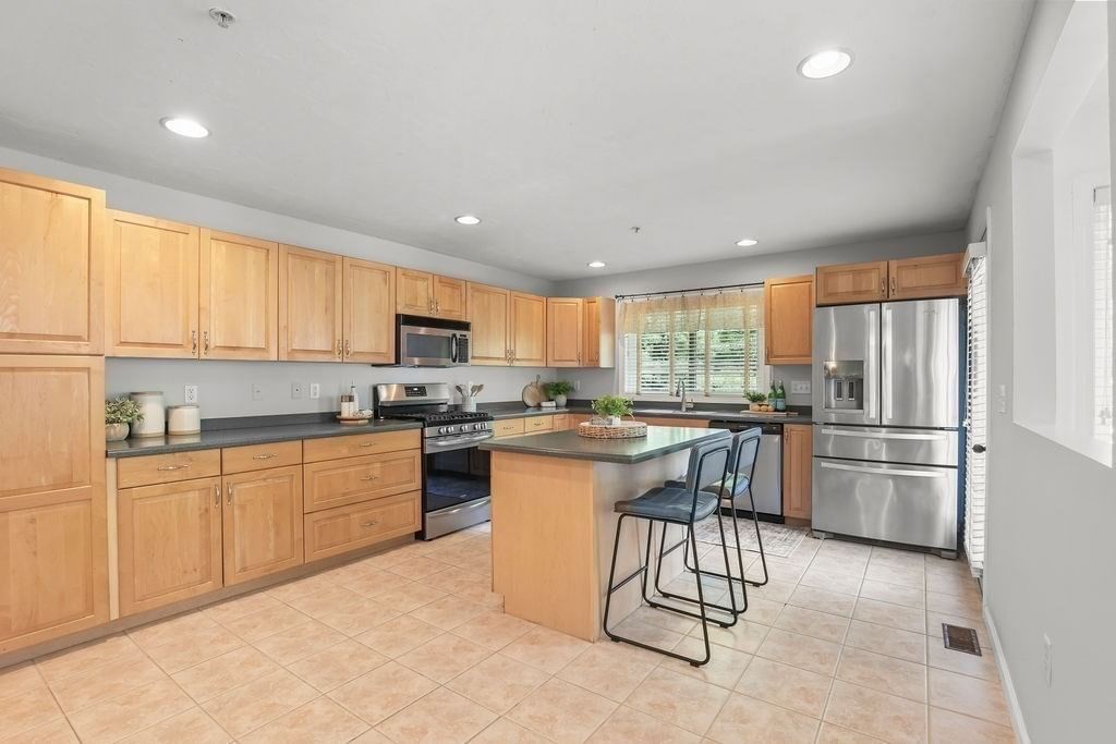 2503 Old Bridge Ln #2503 Bellingham — Photo 13 of 41