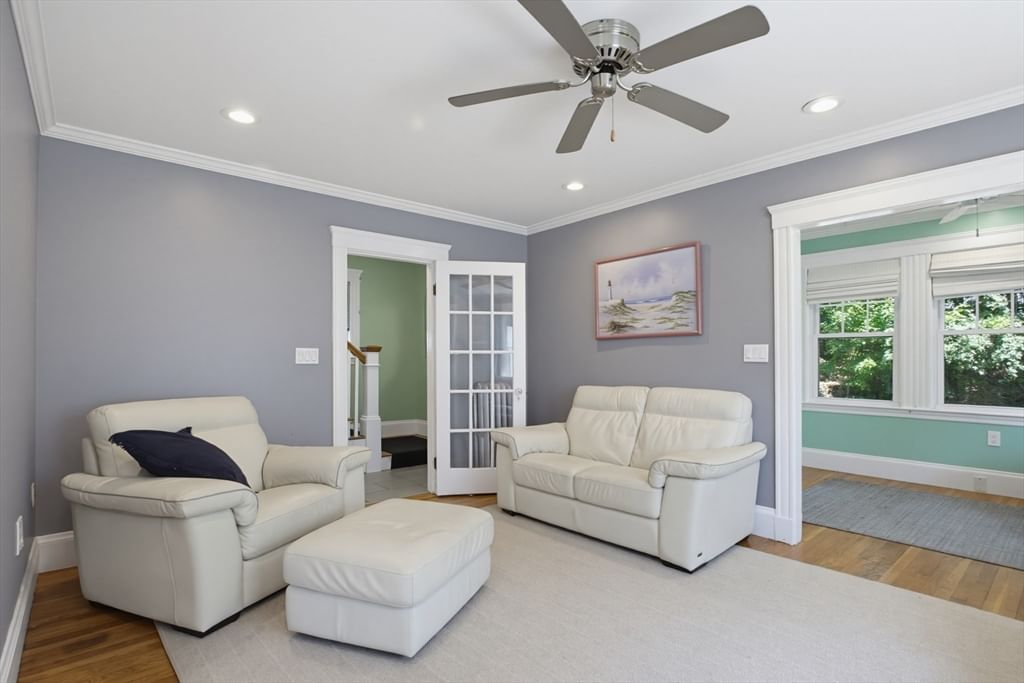 26 Grover Rd, Medford, MA, 26 Grover Rd, Medford, MA Photo #11