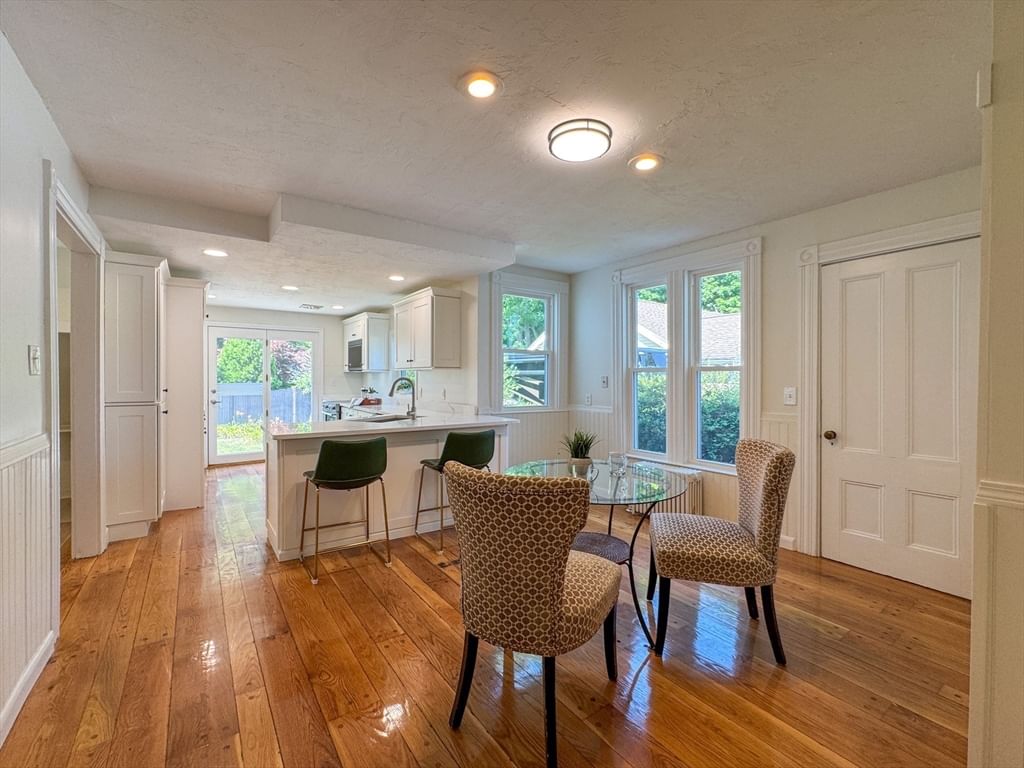187 Humphrey St, Marblehead, MA Photo #11