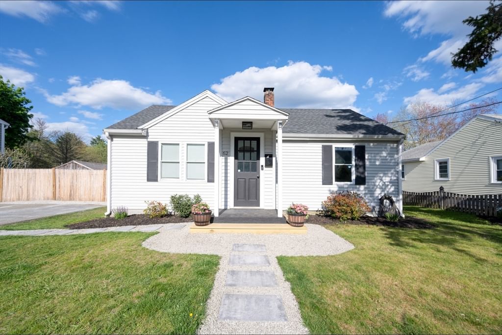Photo of 62 Clapp ST, Abington, MA
