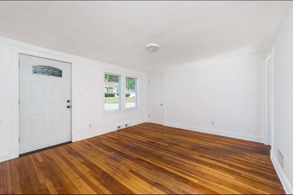 62 Clapp ST, Abington, MA, 62 Clapp ST, Abington, MA Photo #8