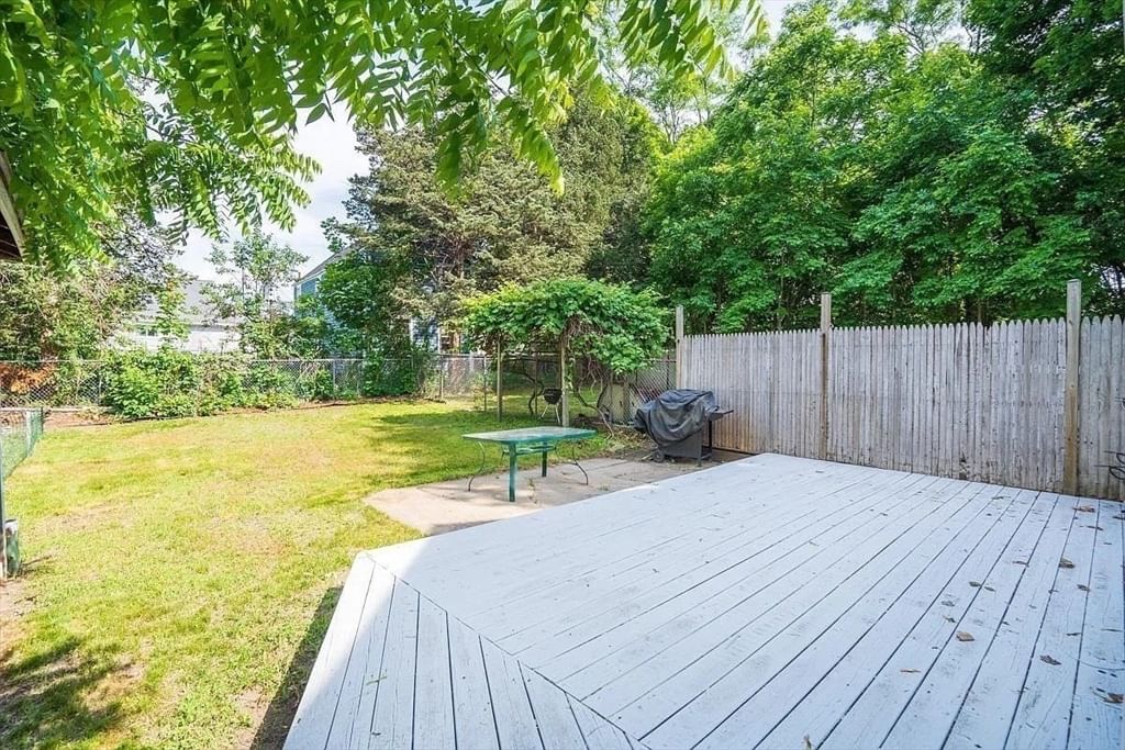 6 Richs Court Amesbury — Photo 27 of 31
