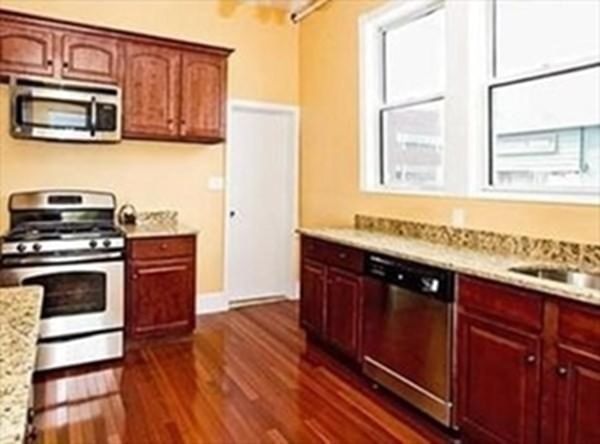 Click for 109 Cushing ST #1, Cambridge, MA slideshow Click for 109 Cushing ST #1, Cambridge, MA slideshow