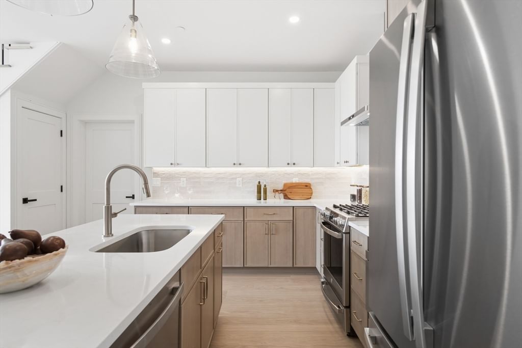 28 Geneva St #205R, Boston, MA, 28 Geneva St #205R, Boston, MA Photo #5