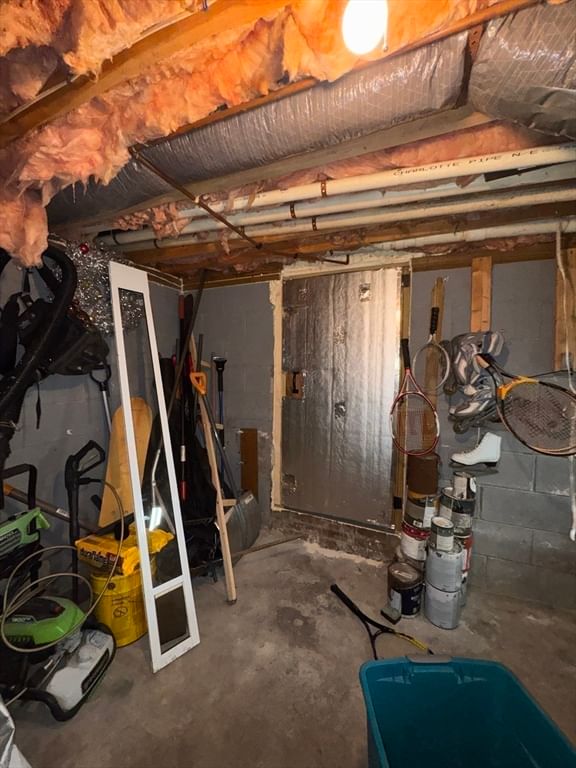 215 Winthrop St, Taunton, MA, 215 Winthrop St, Taunton, MA Photo #26