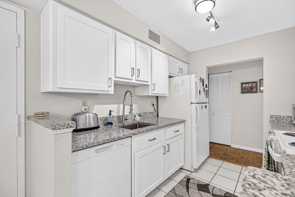 9 Beals Cove Road #A, Hingham, MA, 9 Beals Cove Road #A, Hingham, MA Photo #8