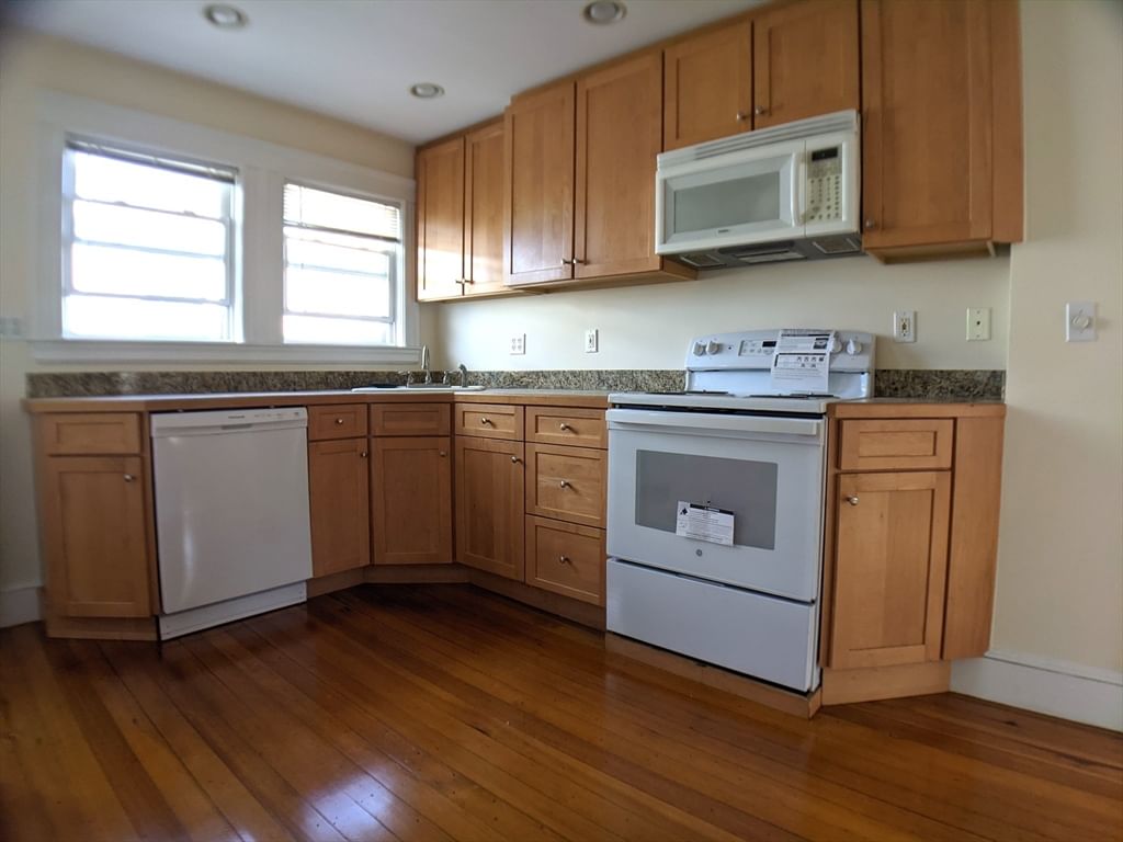 67 First St #2, Medford, MA, 67 First St #2, Medford, MA Photo #1