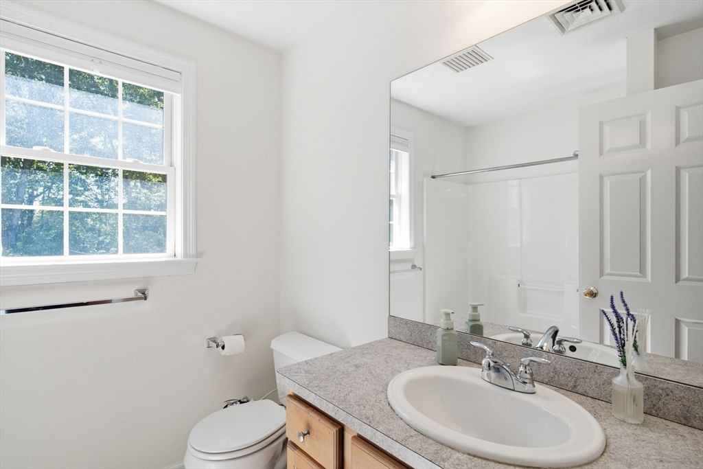 4 Azalea Circle Millbury — Photo 32 of 40