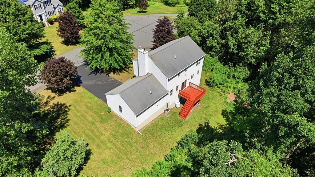4 Azalea Circle Millbury — Photo 38 of 40