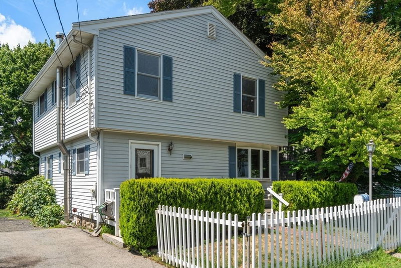 28 Pleasant St